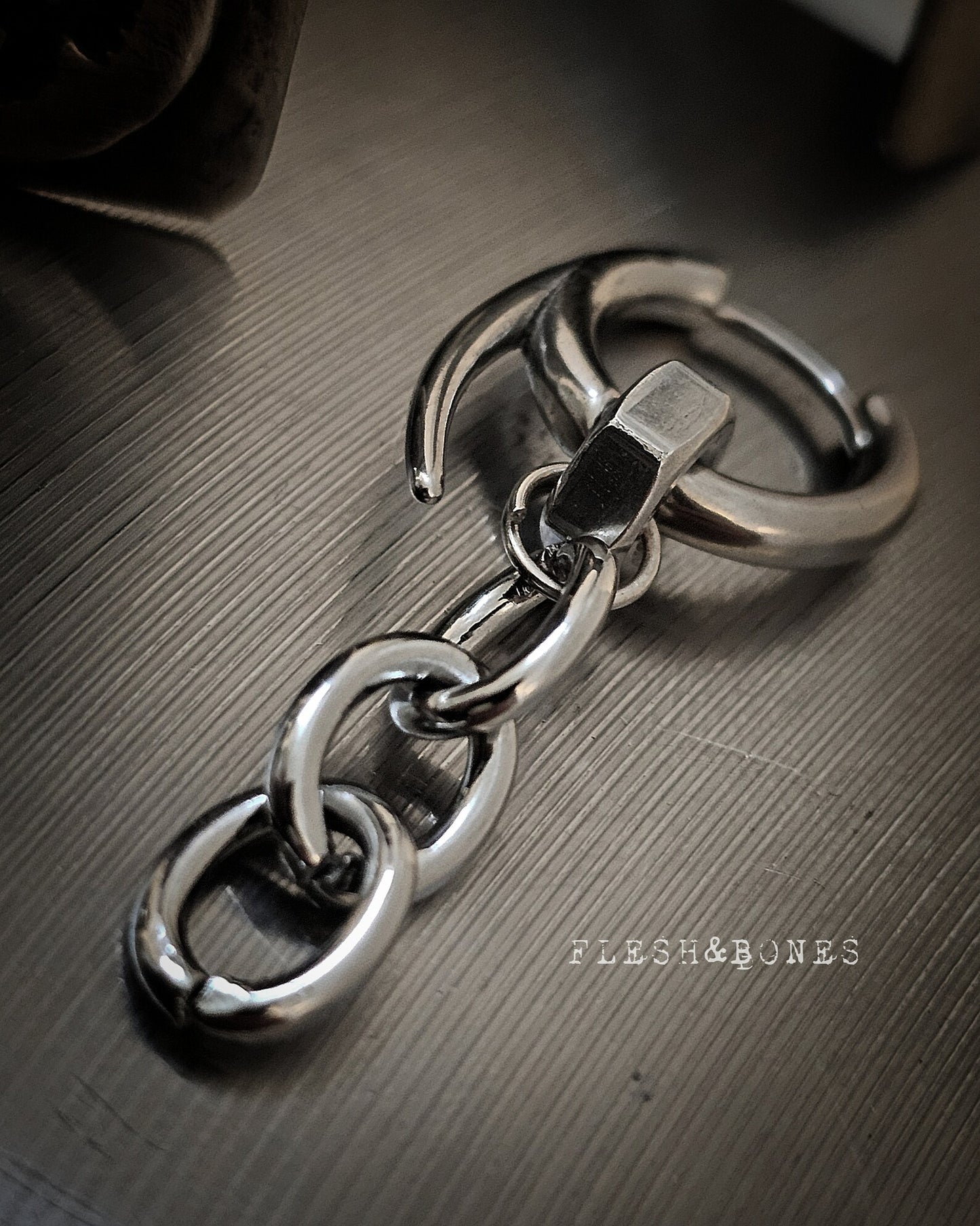 CLUB LINKS mono-earring