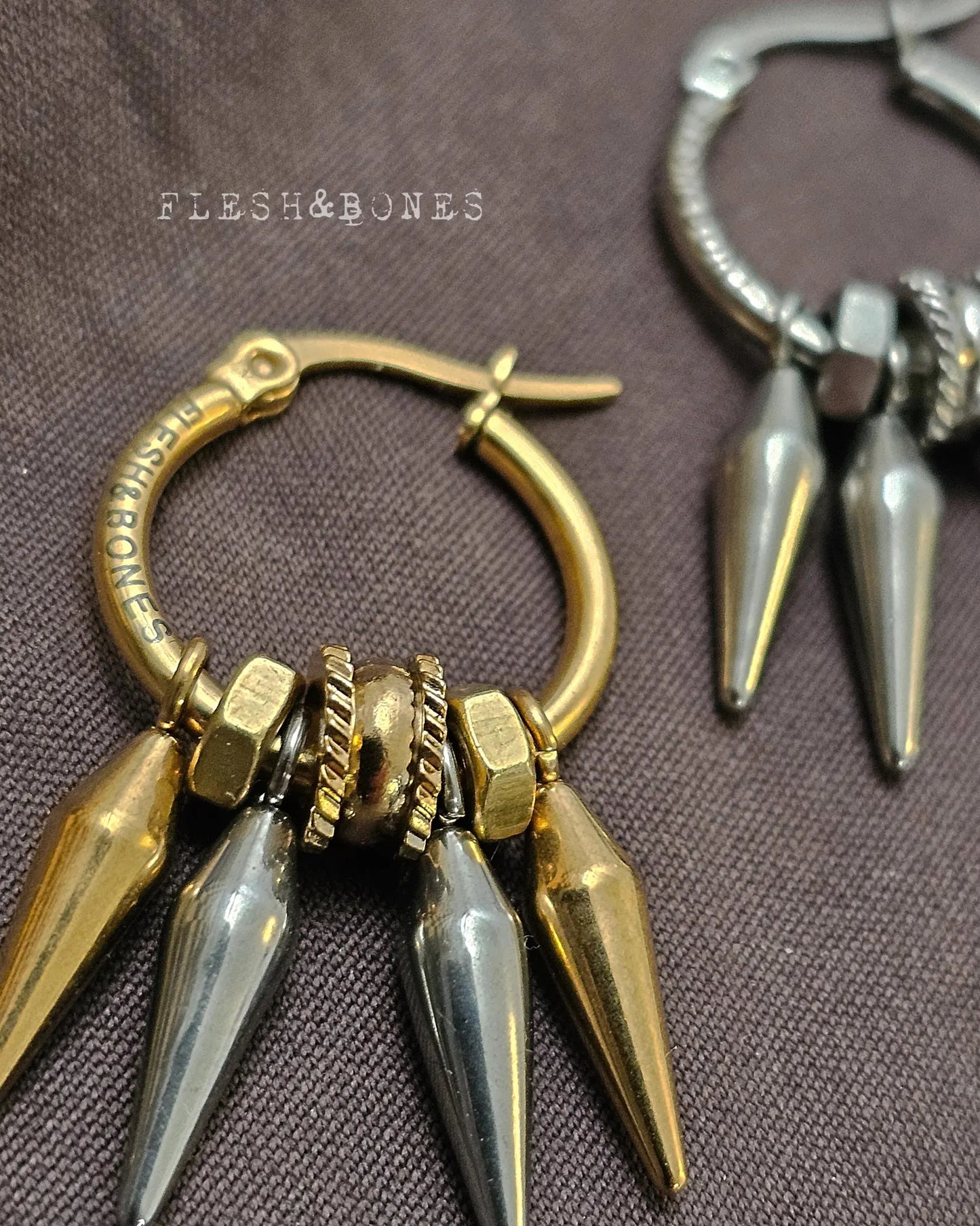 STELLAR mono-earring
