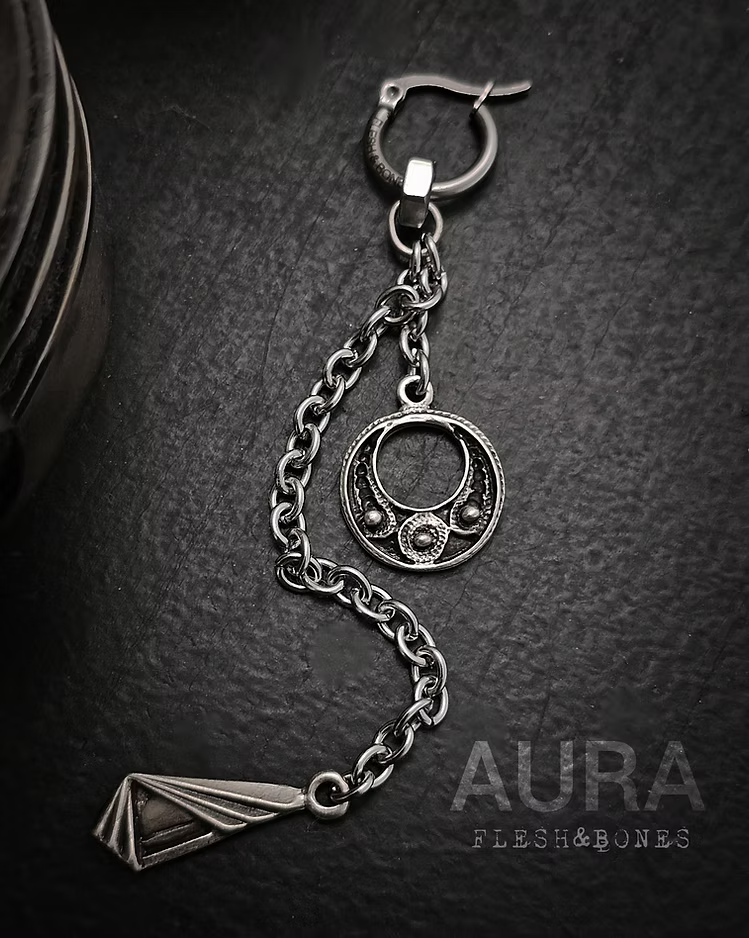 AURA mono-earring