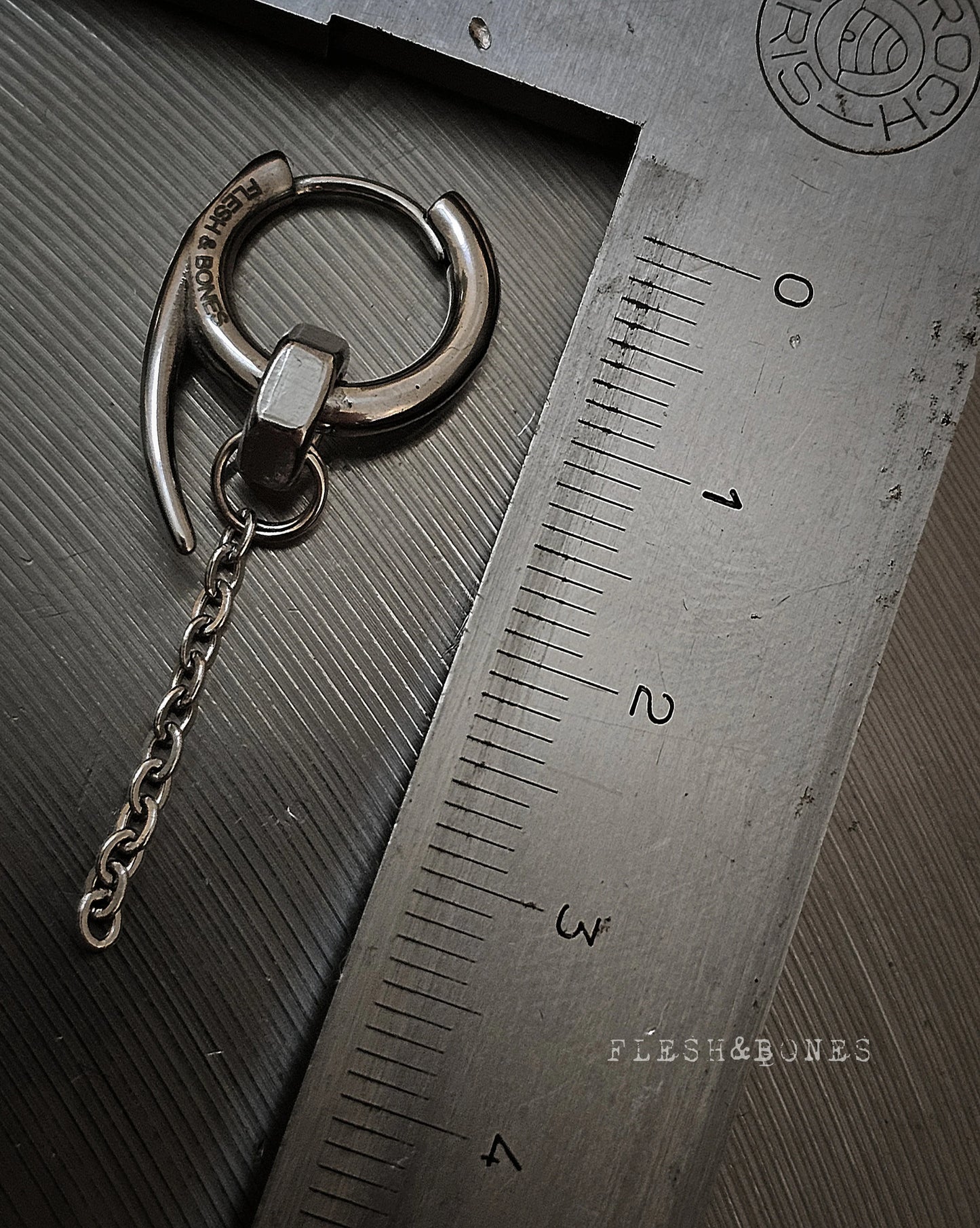 CLUB CHAIN mono-earring