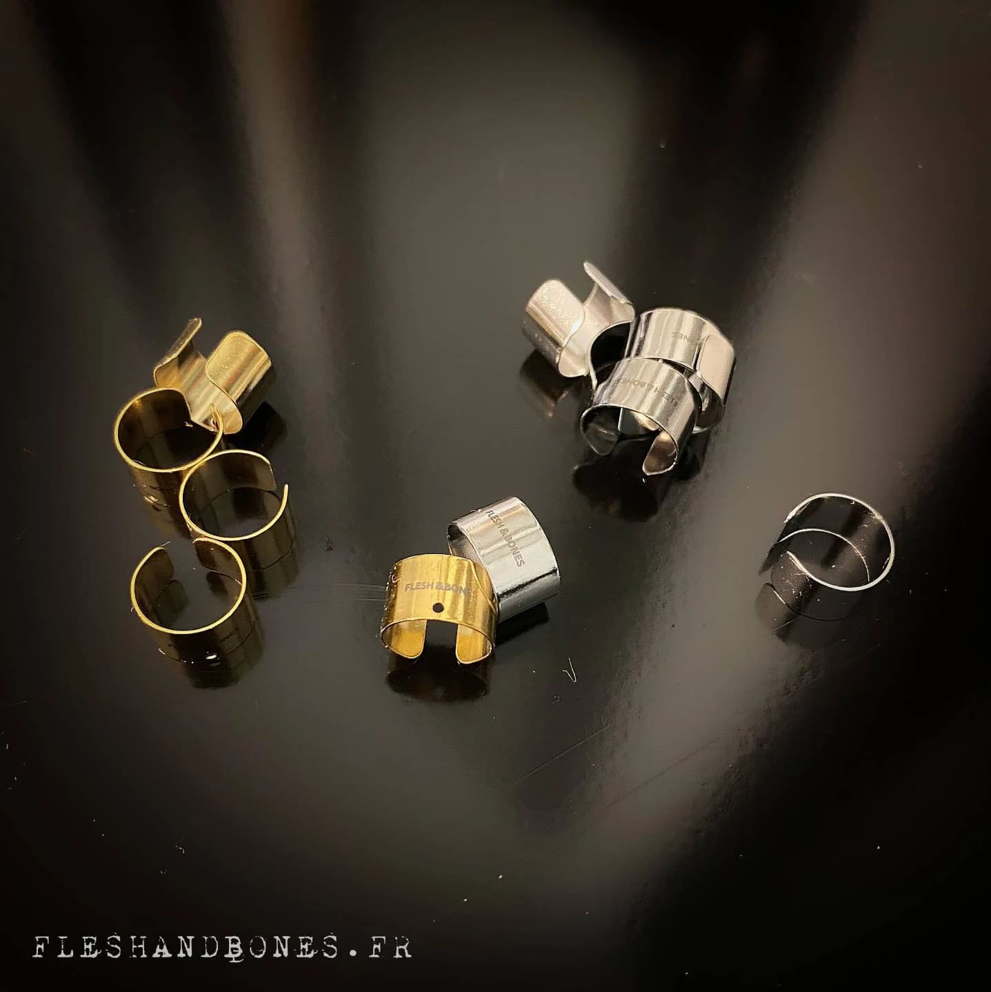 MONO EAR CUFF WRAP