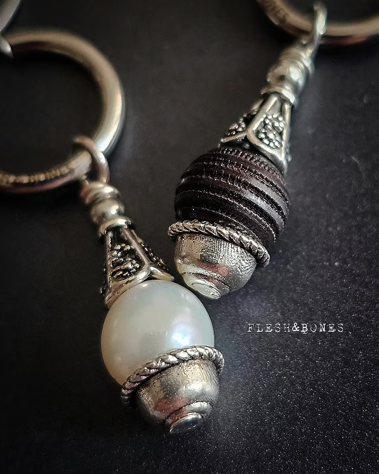EARTH AND WATER  mono-earring