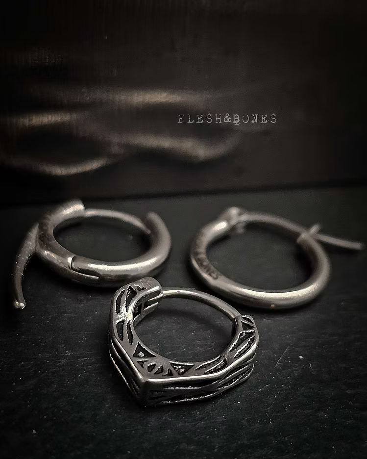 JUKIE mini PACK of 3 mono-earrings or single