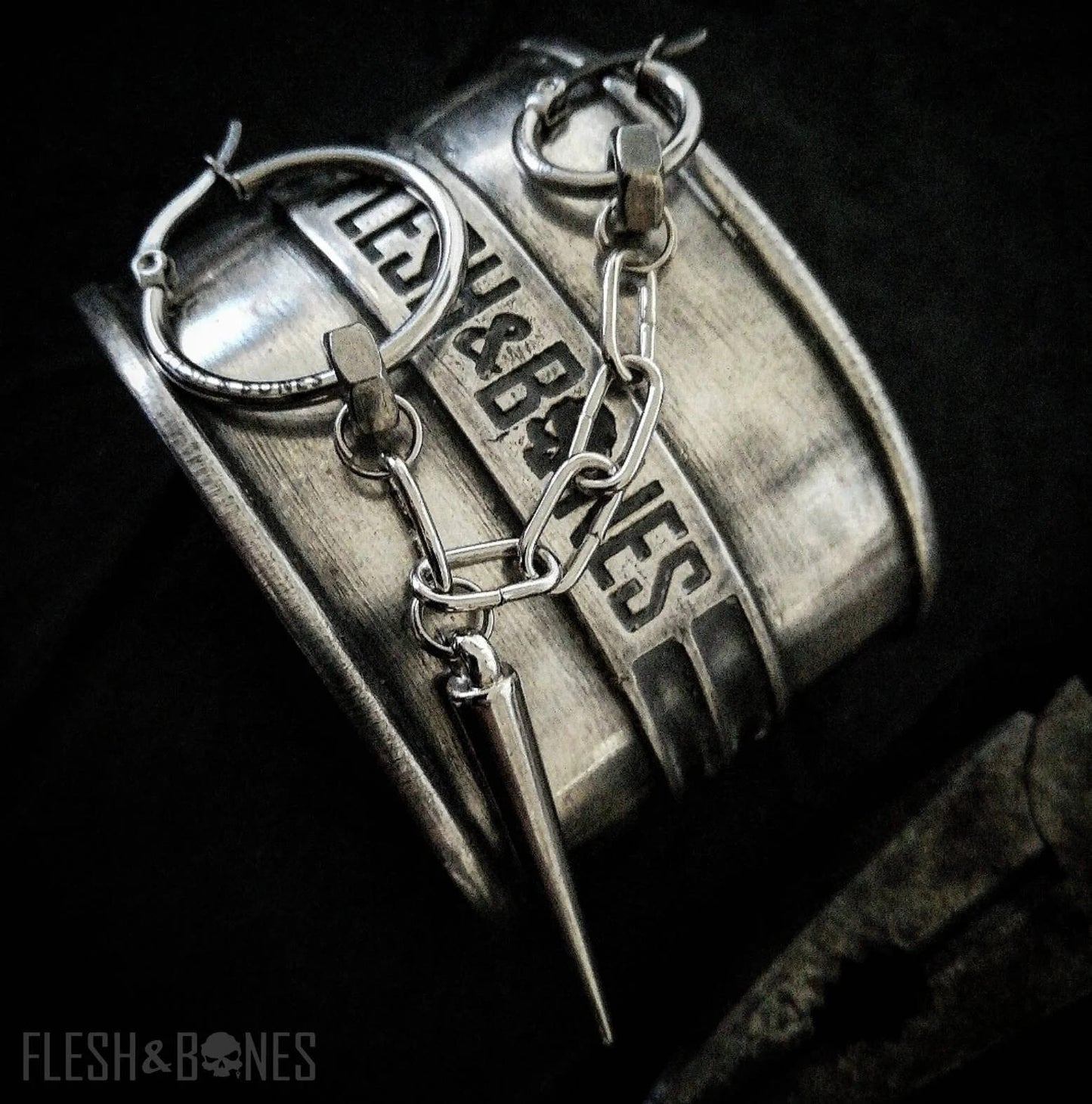 TIMELESS LINKS mono-earring