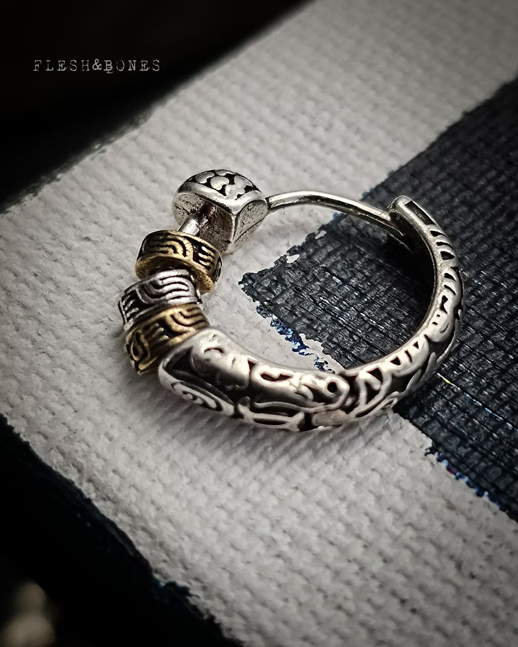 ORACLE mono-earring