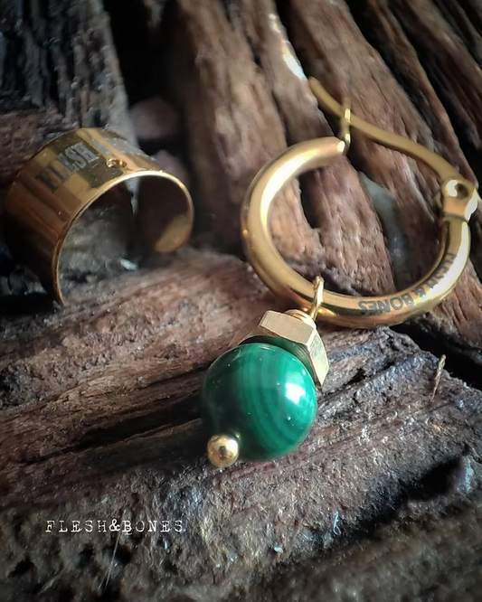 GOLDEN MALACHITE mono-earring