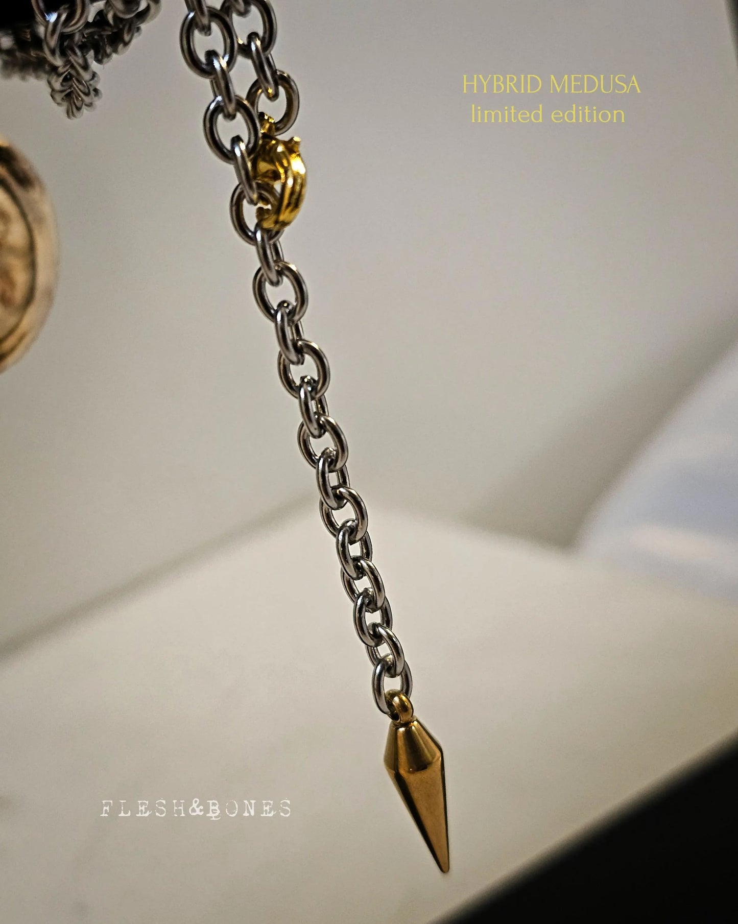 HYBRID MEDUSA necklace