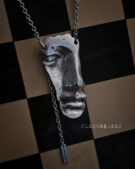 THE TRUTH necklace