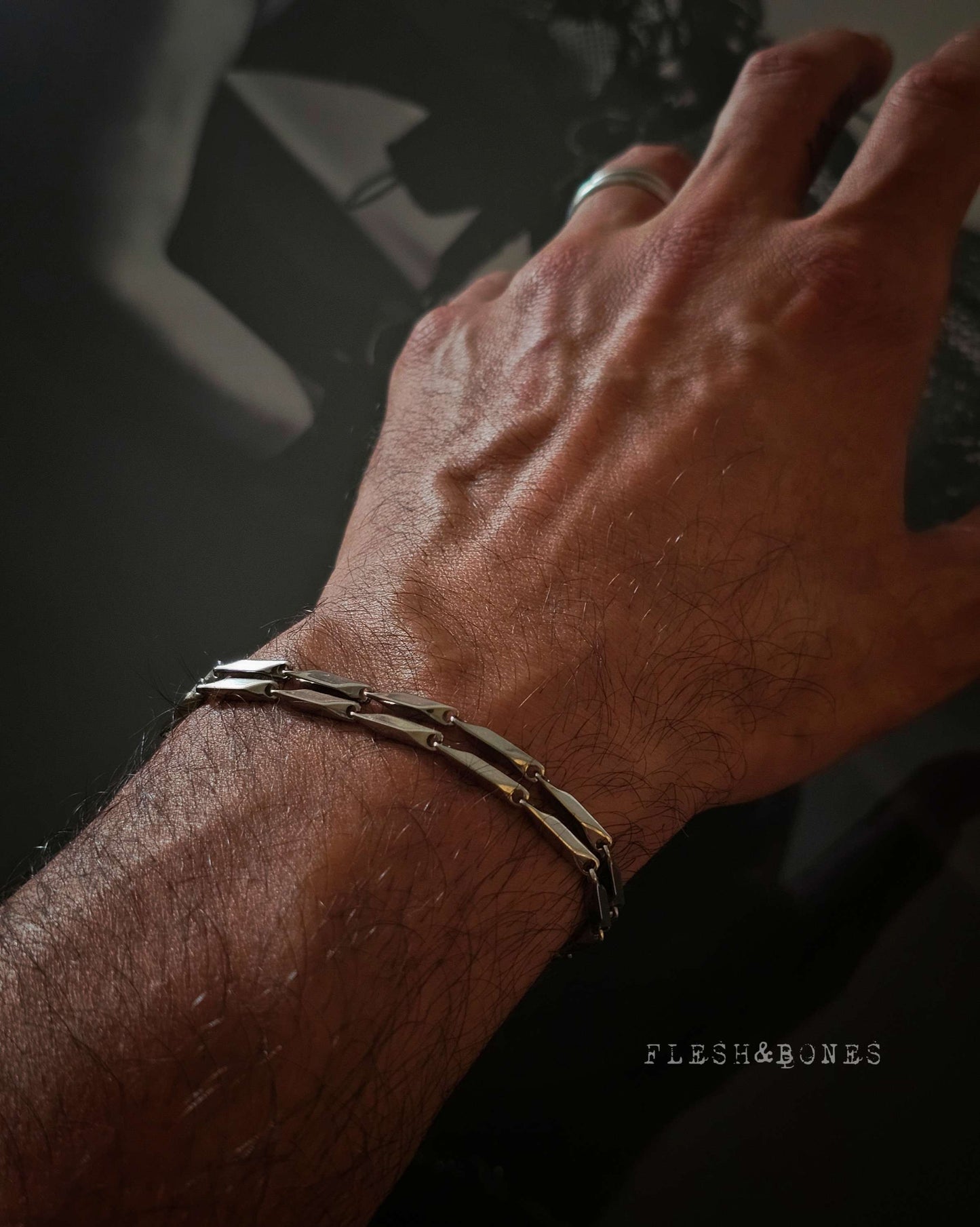 VersaLink Hybrid wrist bracelet
