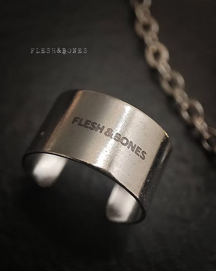 CHAIN & CUFF COMBO