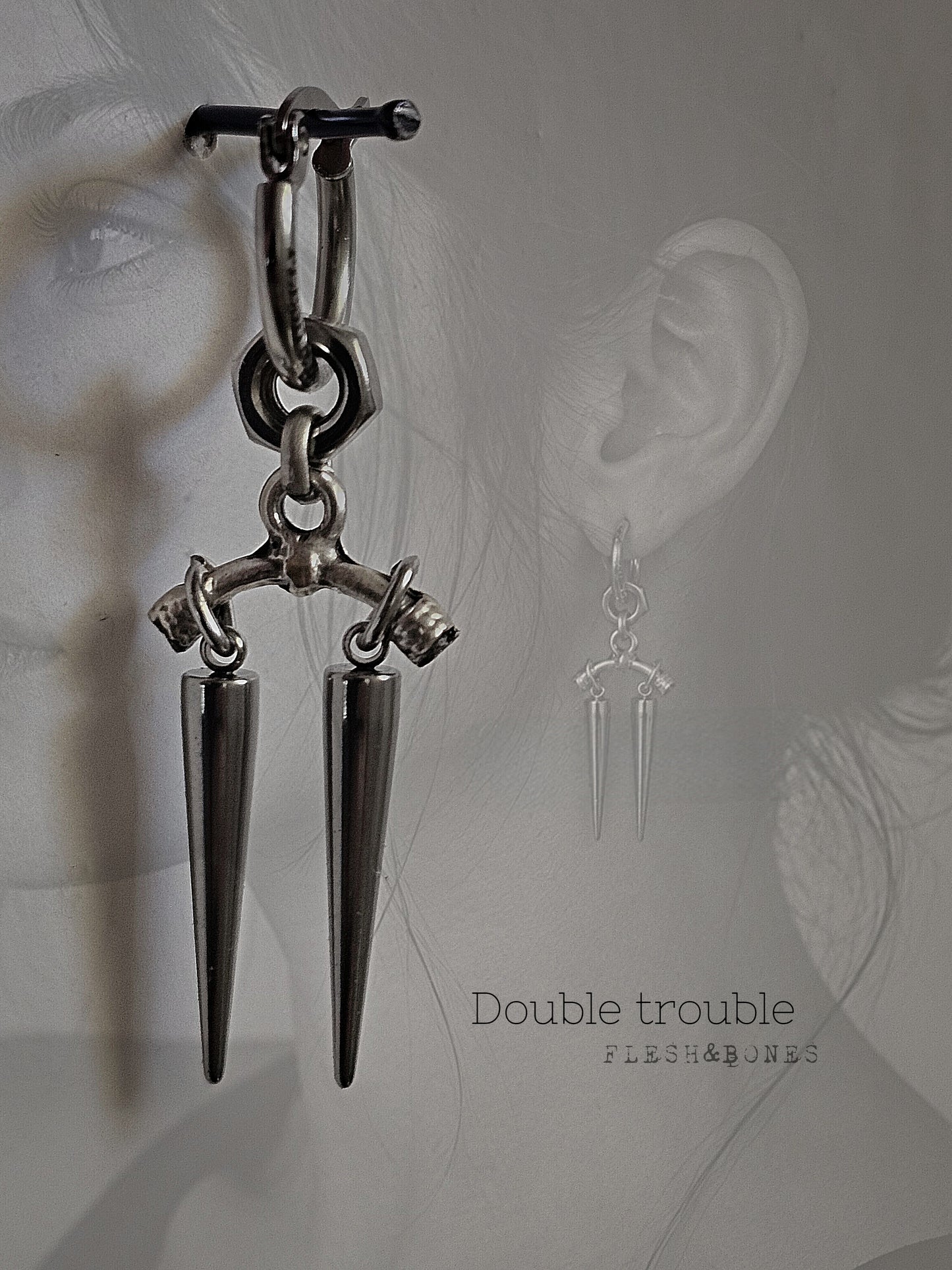 DOUBLE TROUBLE mono-earring