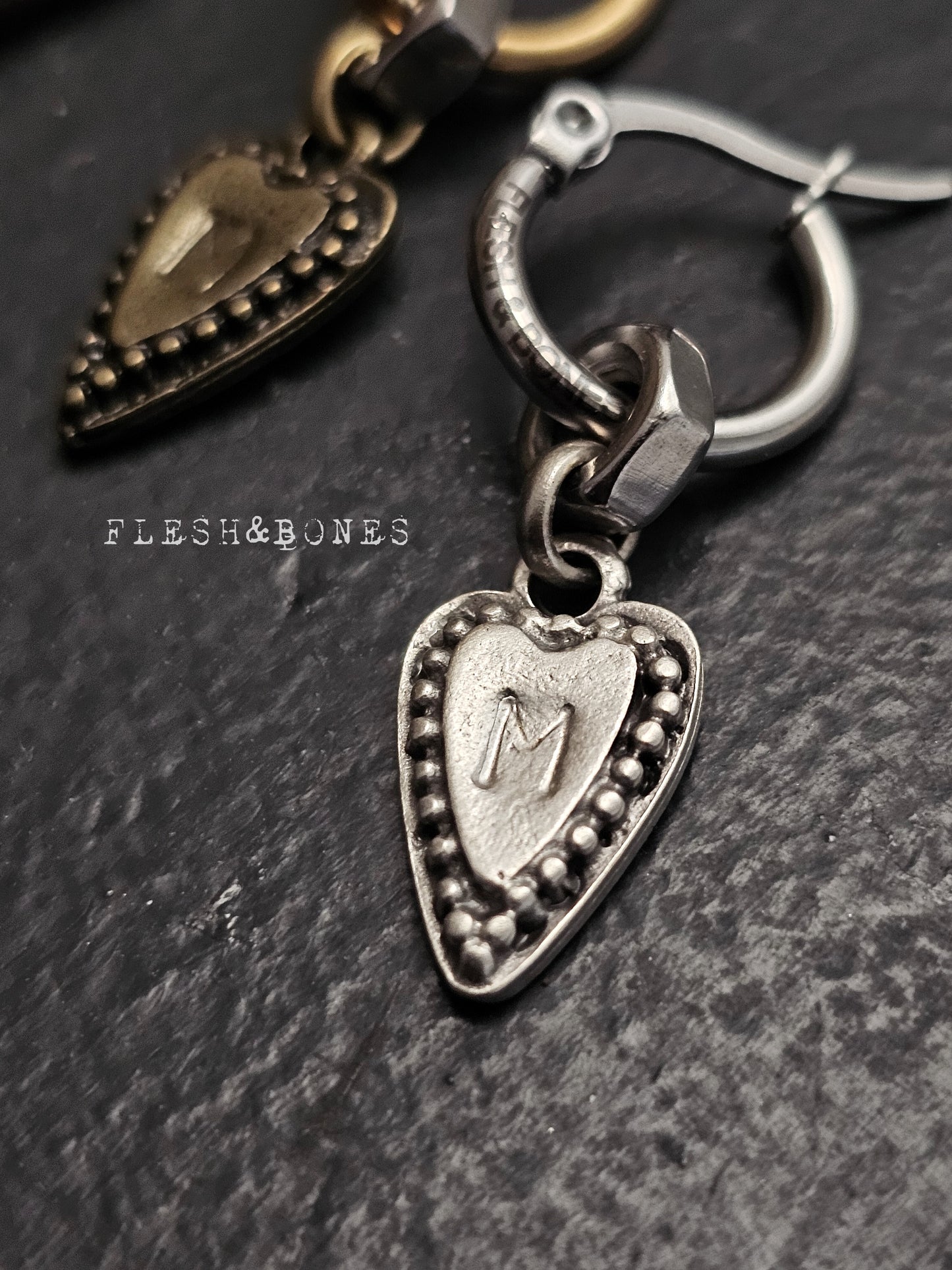 LOVESICK mono-earring