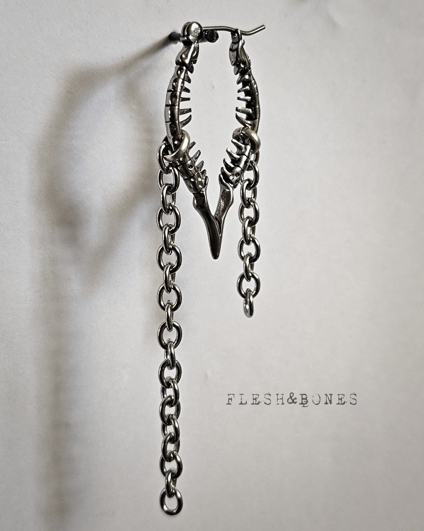ABYSS mono-earring