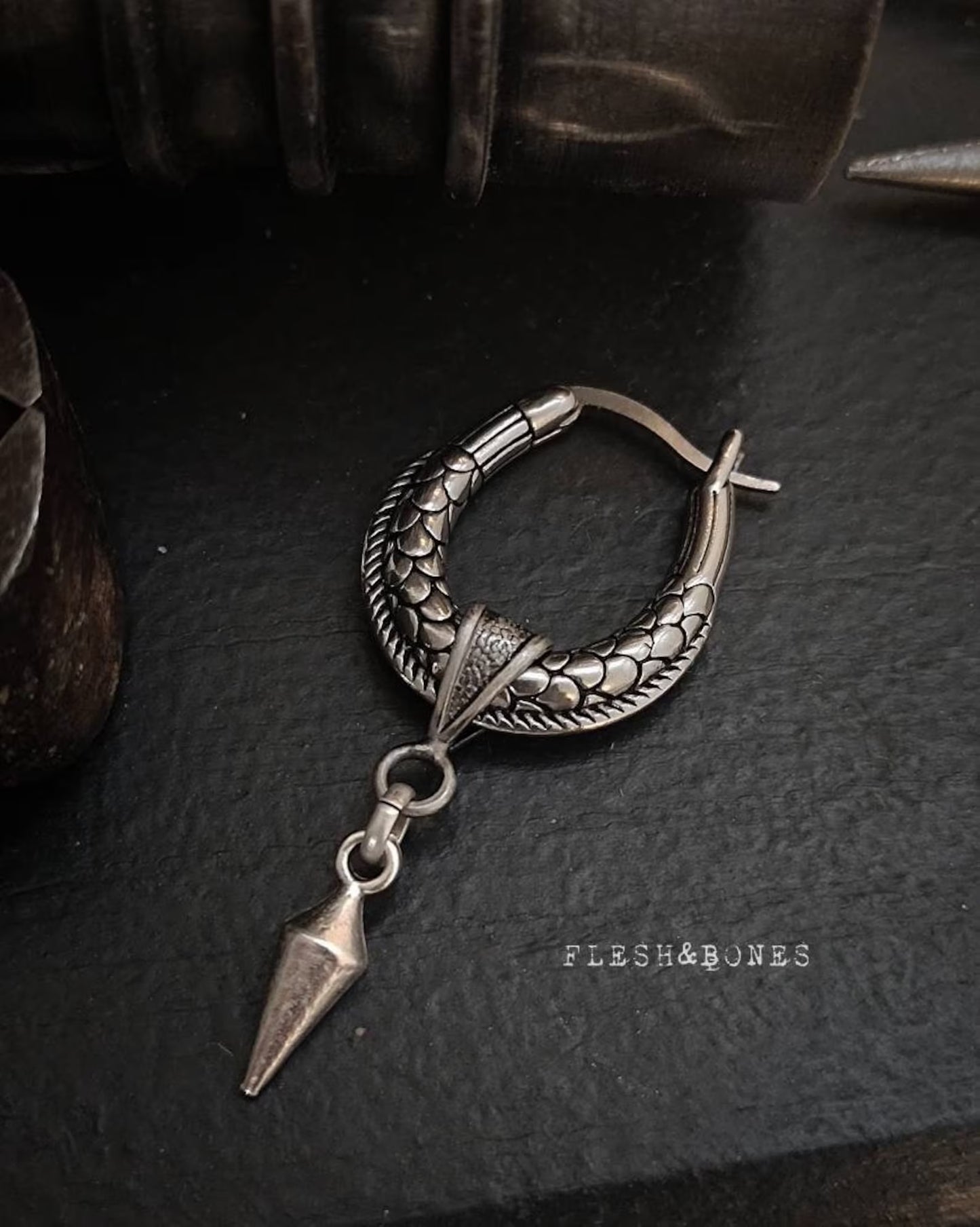 SPIKE on DRAGON TAIL mono-earring