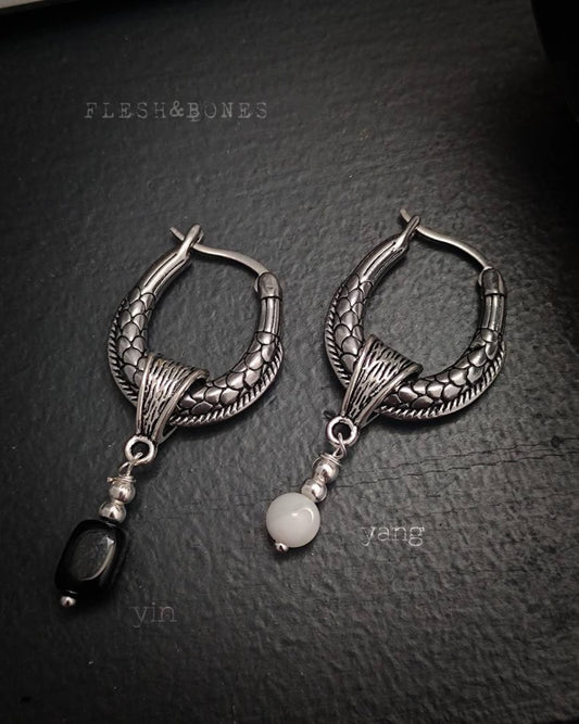 YIN YANG mono-earring