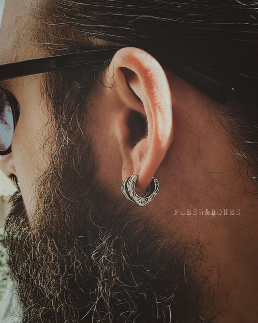 ALIEN HYBRID mono-earring
