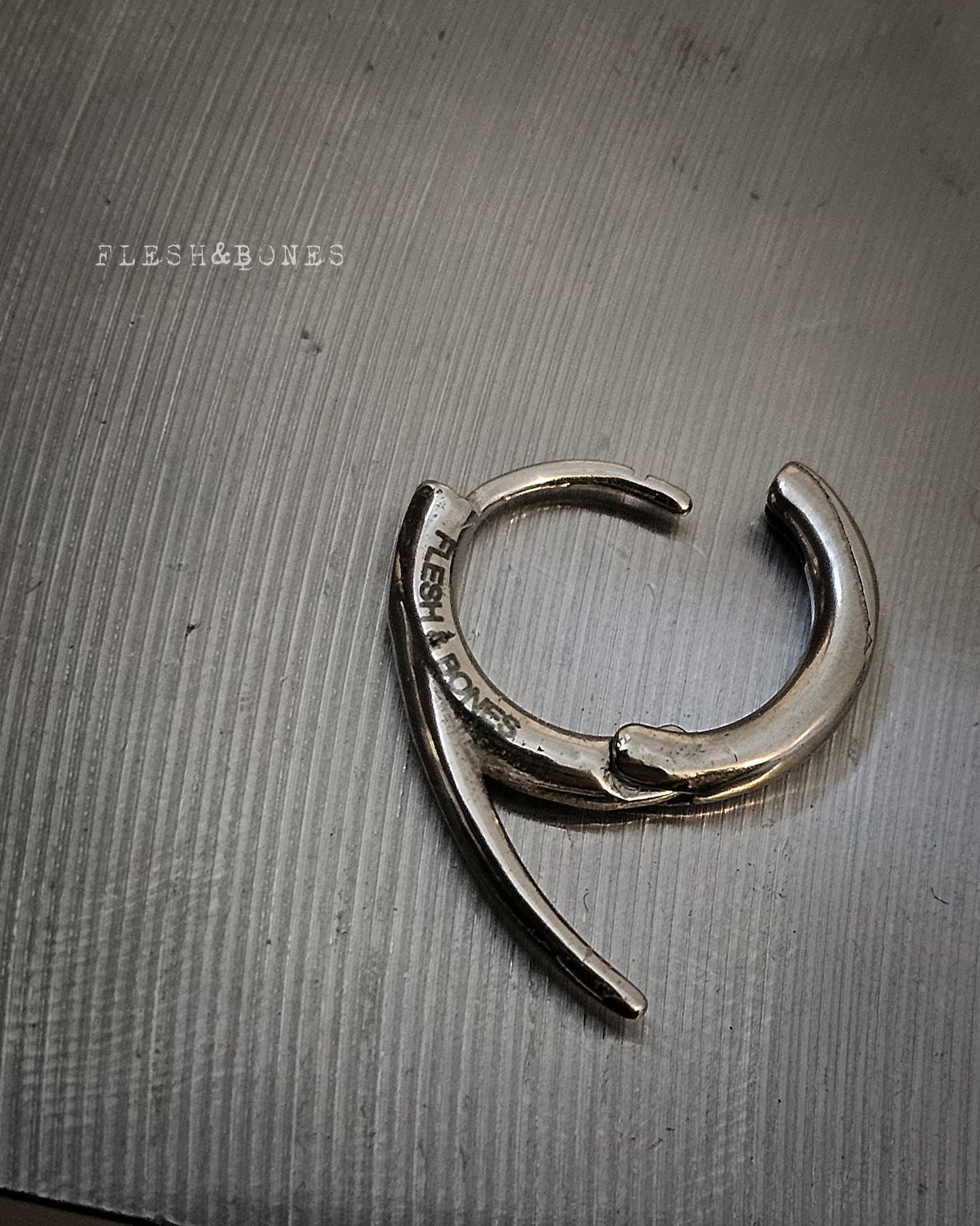 CLUB mono earring, stainless and unisex
