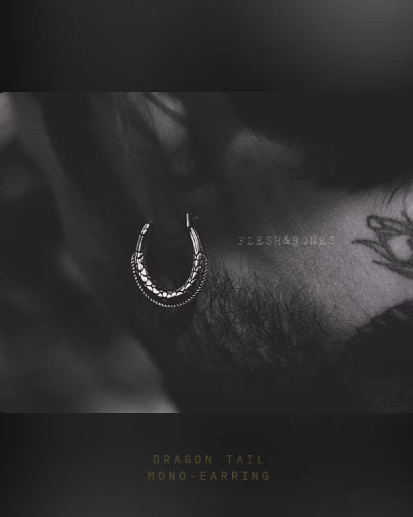 DRAGON SKIN mono-earring