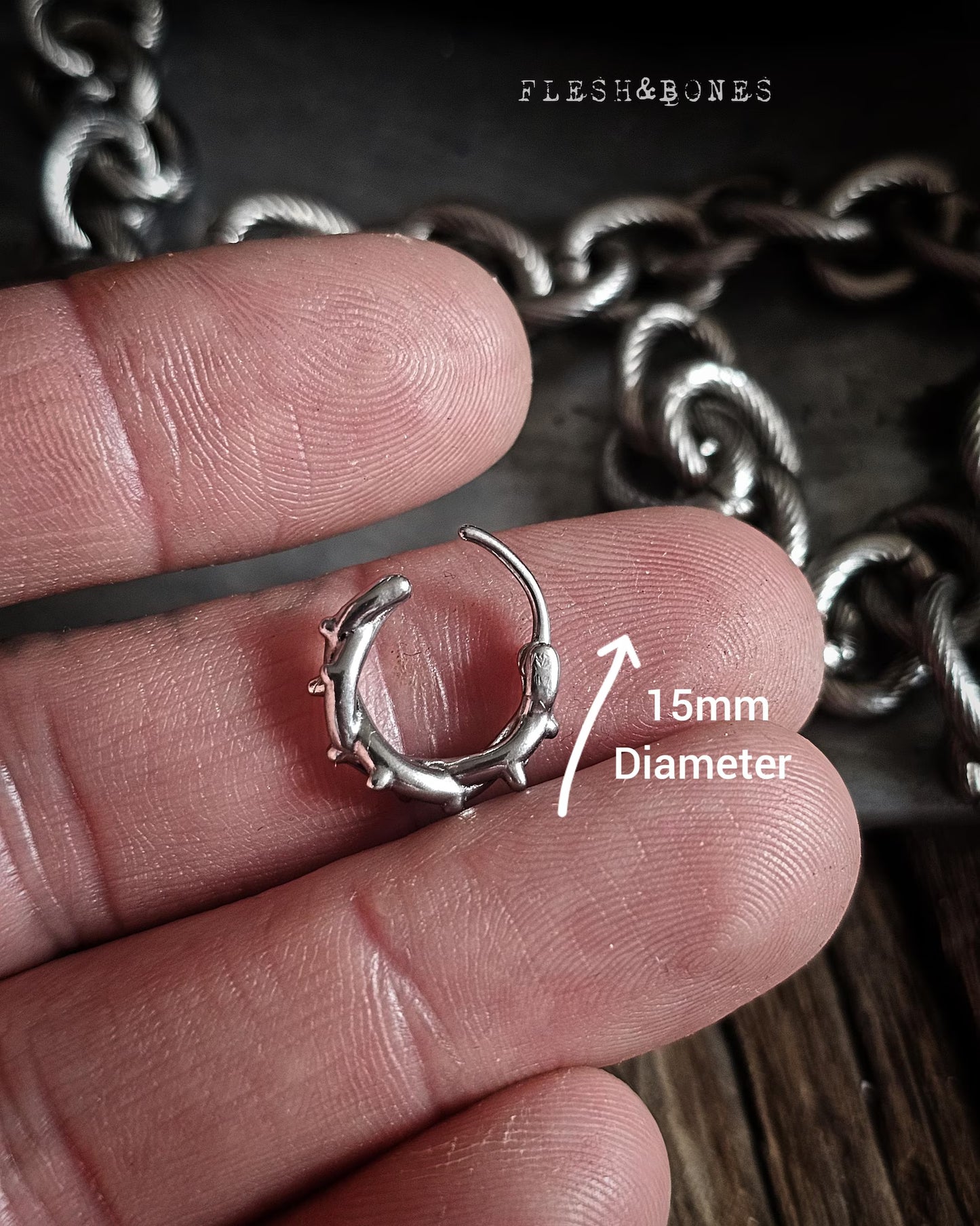 SPIKE WIRE mono-earring
