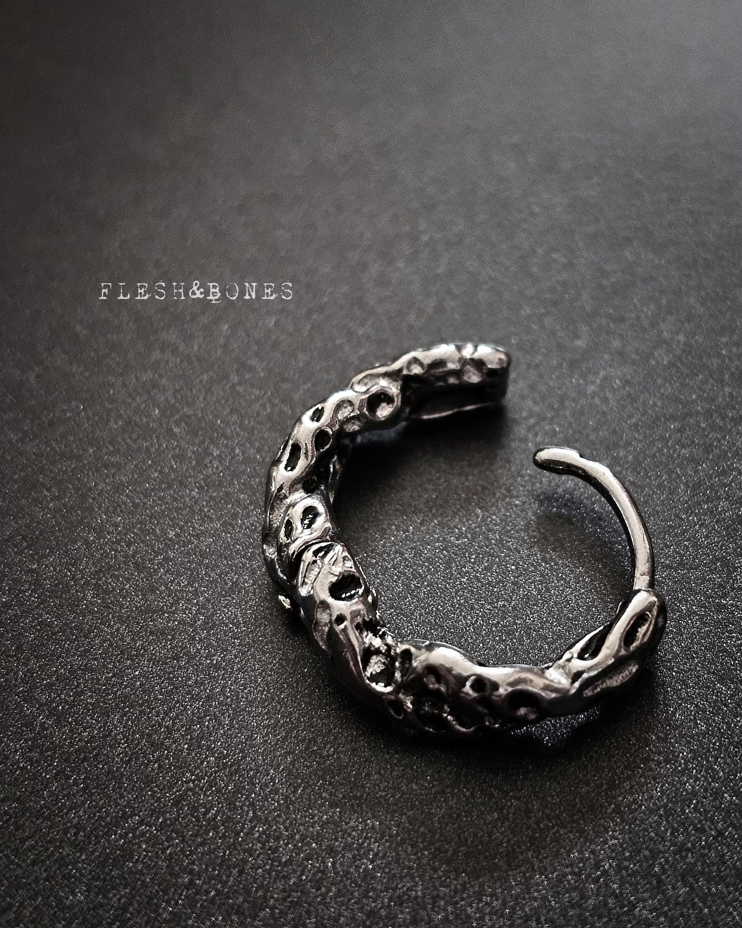 ORIGIN PACK of 3 mono earrings