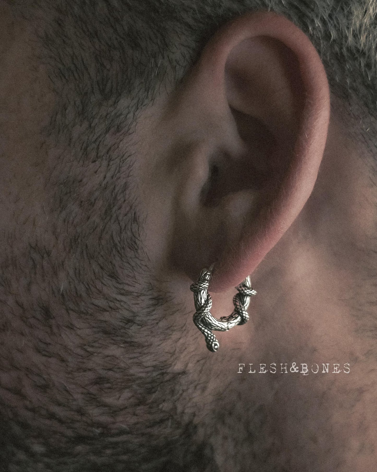 POISON mono-earring