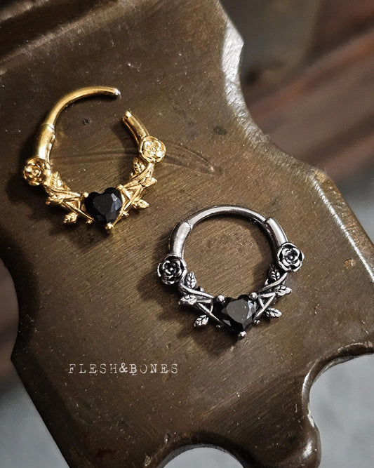 BLACK ROSE mono-earring