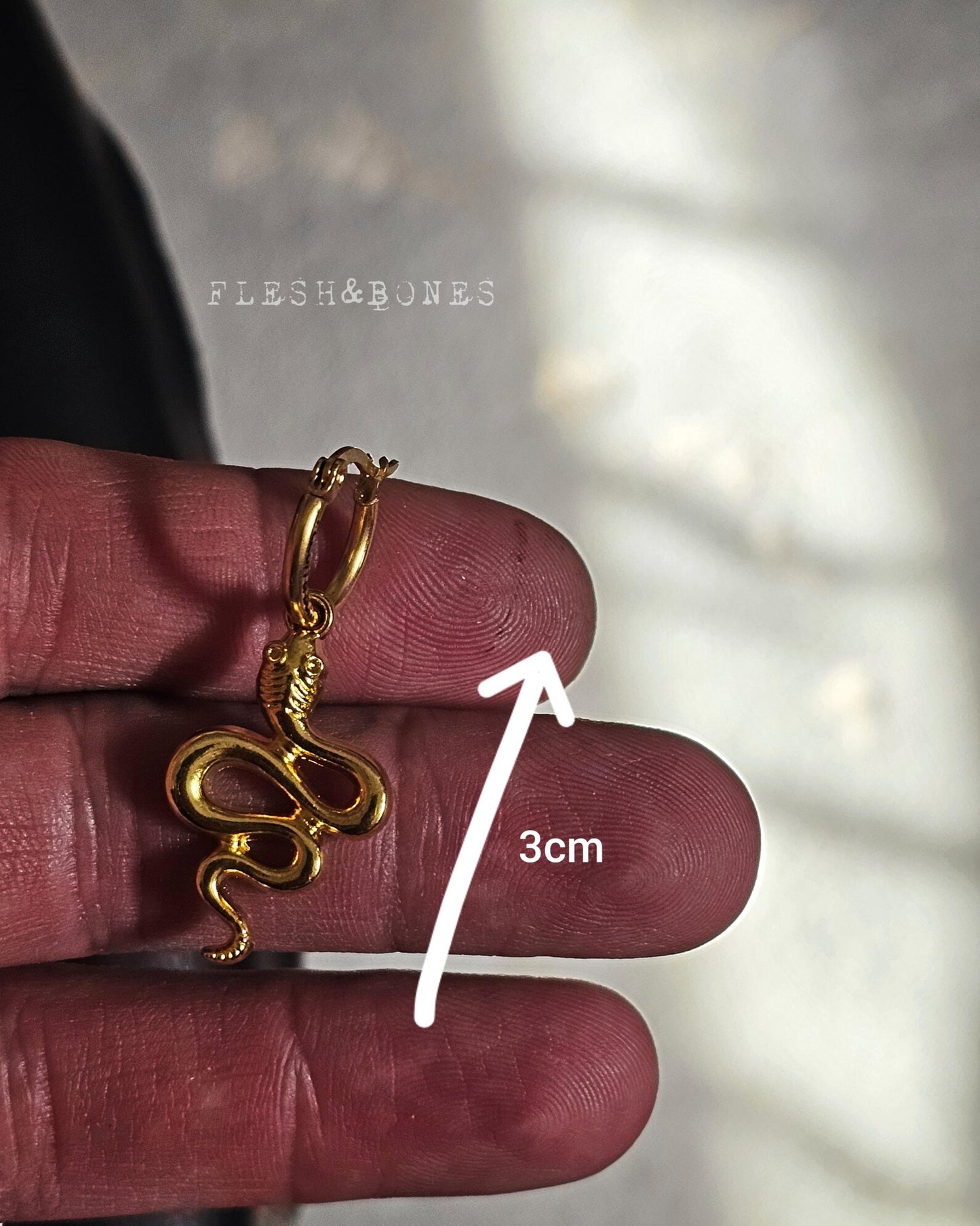 CIRCE'S SNAKE mono-earring