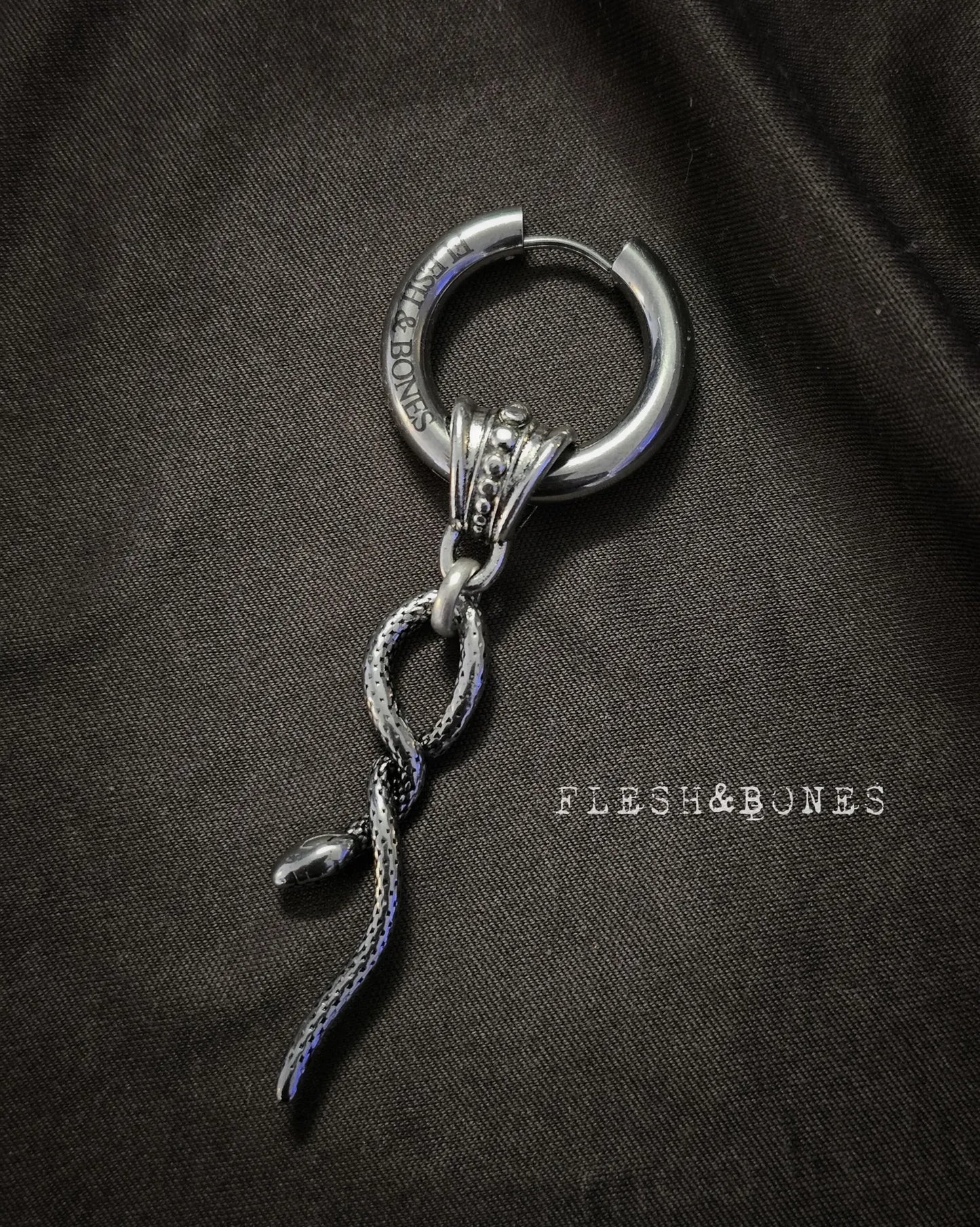 ASHERAH SNAKE mono-earring