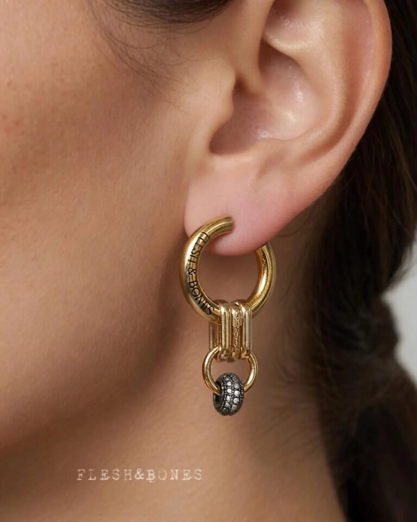 ORION CRYSTAL mono-earring