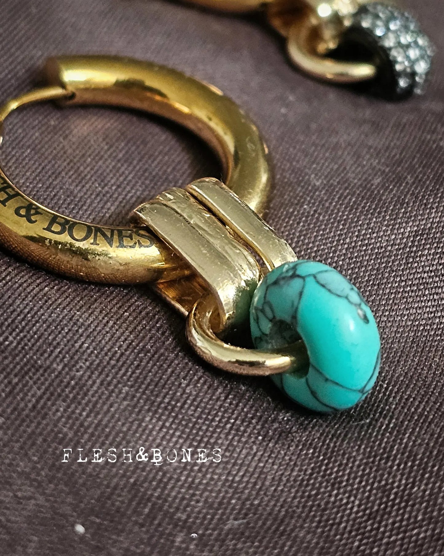 ORION TURQUOISE mono-earring