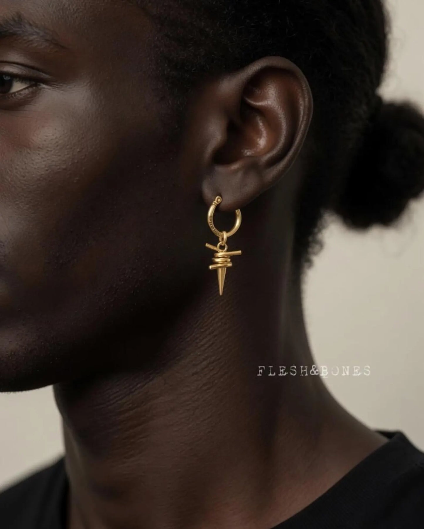 HOT CUT mono-earring